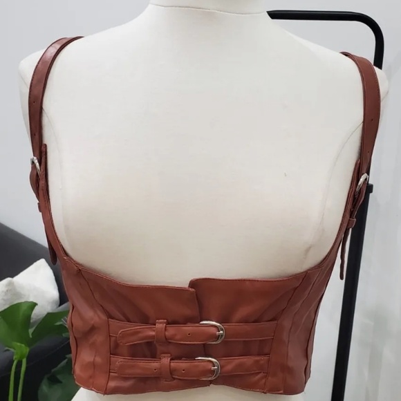 Leather corset top - Picture 3 of 3